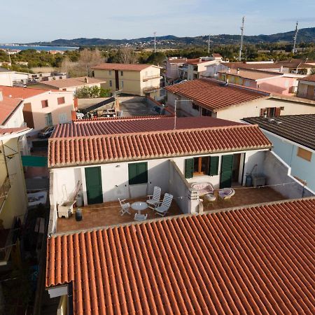 La Casa Di Tonia Lägenhet La Caletta Exteriör bild