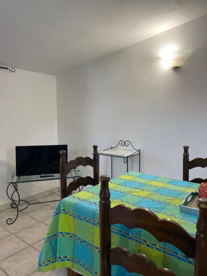 La Casa Di Tonia Lägenhet La Caletta Exteriör bild