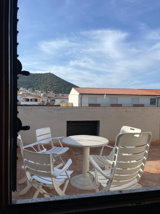 La Casa Di Tonia Lägenhet La Caletta Exteriör bild