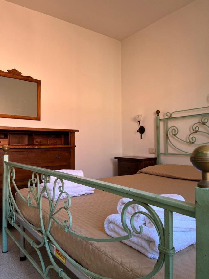 La Casa Di Tonia Lägenhet La Caletta Exteriör bild
